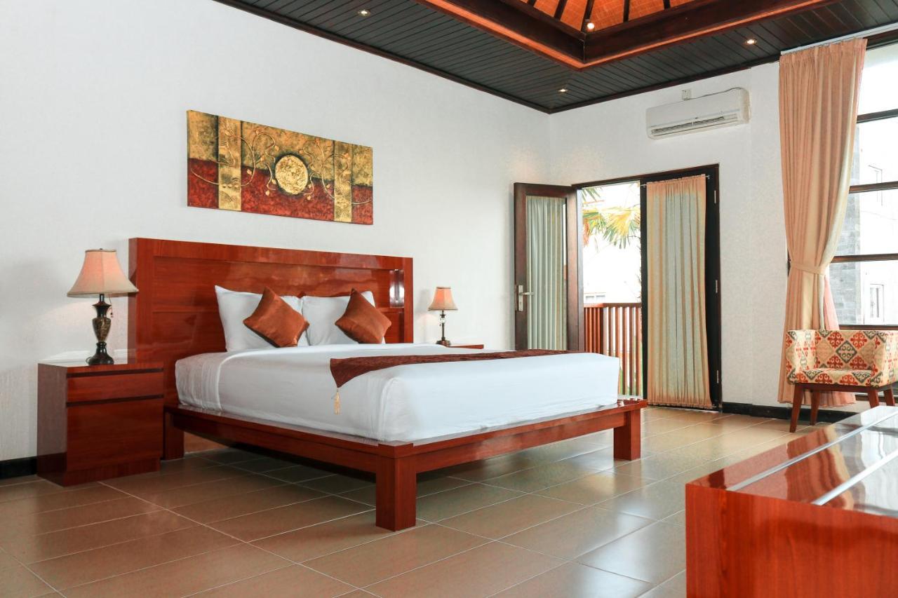 Hotel D'sri Saren Legian Kuta 4*