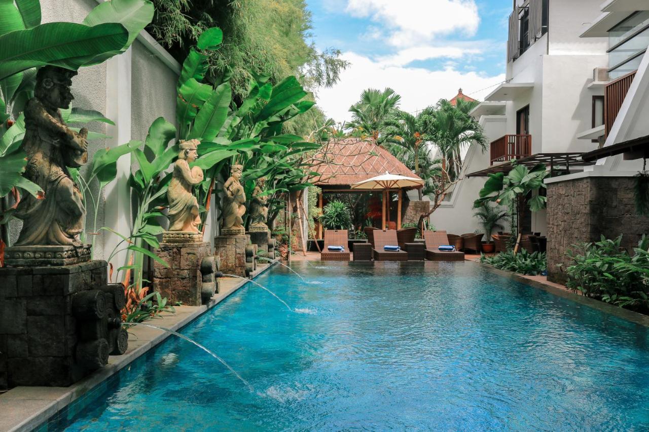 Hotel D'sri Saren Legian Kuta 4*