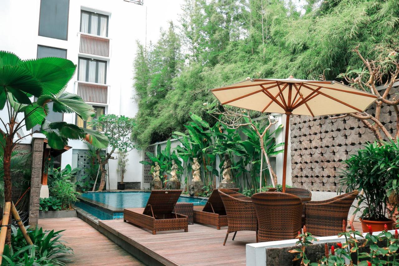 D'sri Saren Legian Kuta 4*